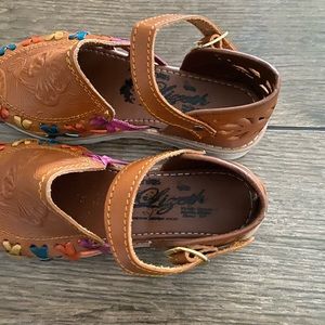 Women 100% Artisan Hand Made Mexican Leather